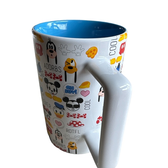 Disney Coffee Mug Mickey and Friends Emotions 10oz - Picture 4 of 10
